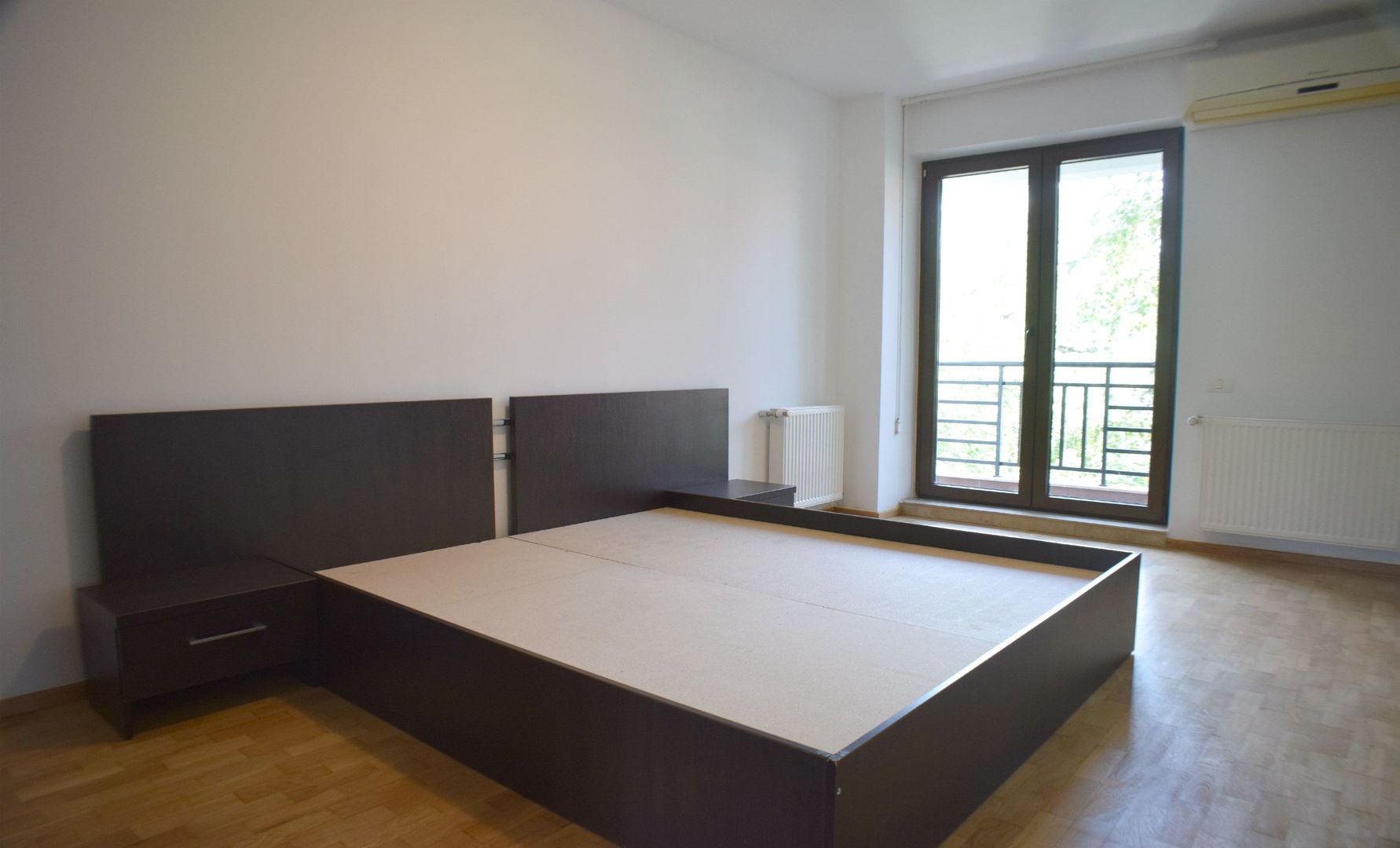 Apartament modern- 3 camere 90 mp  + 2 locuri de parcare - comision 0 - Poză 7