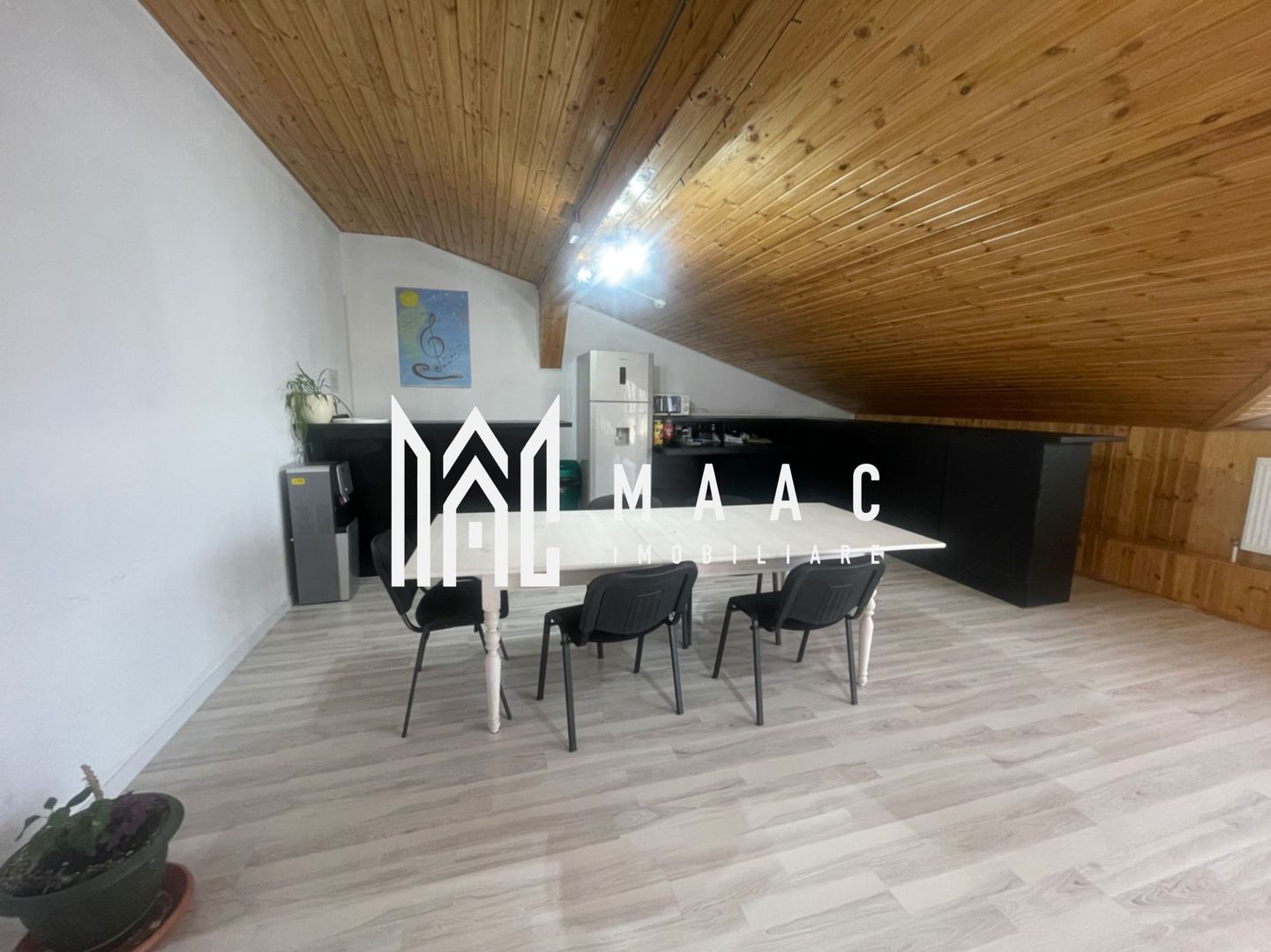 Spatiu birouri open space| 57 mp | Central - Poză 3