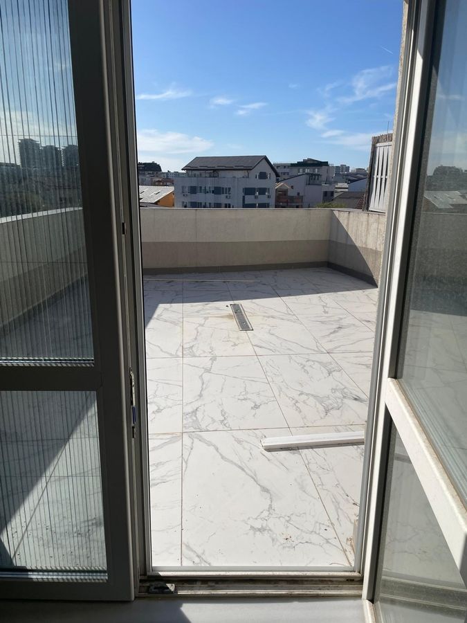 Apartament 2 camere decomandat  Metrou Mihai Bravu. - Poză 10