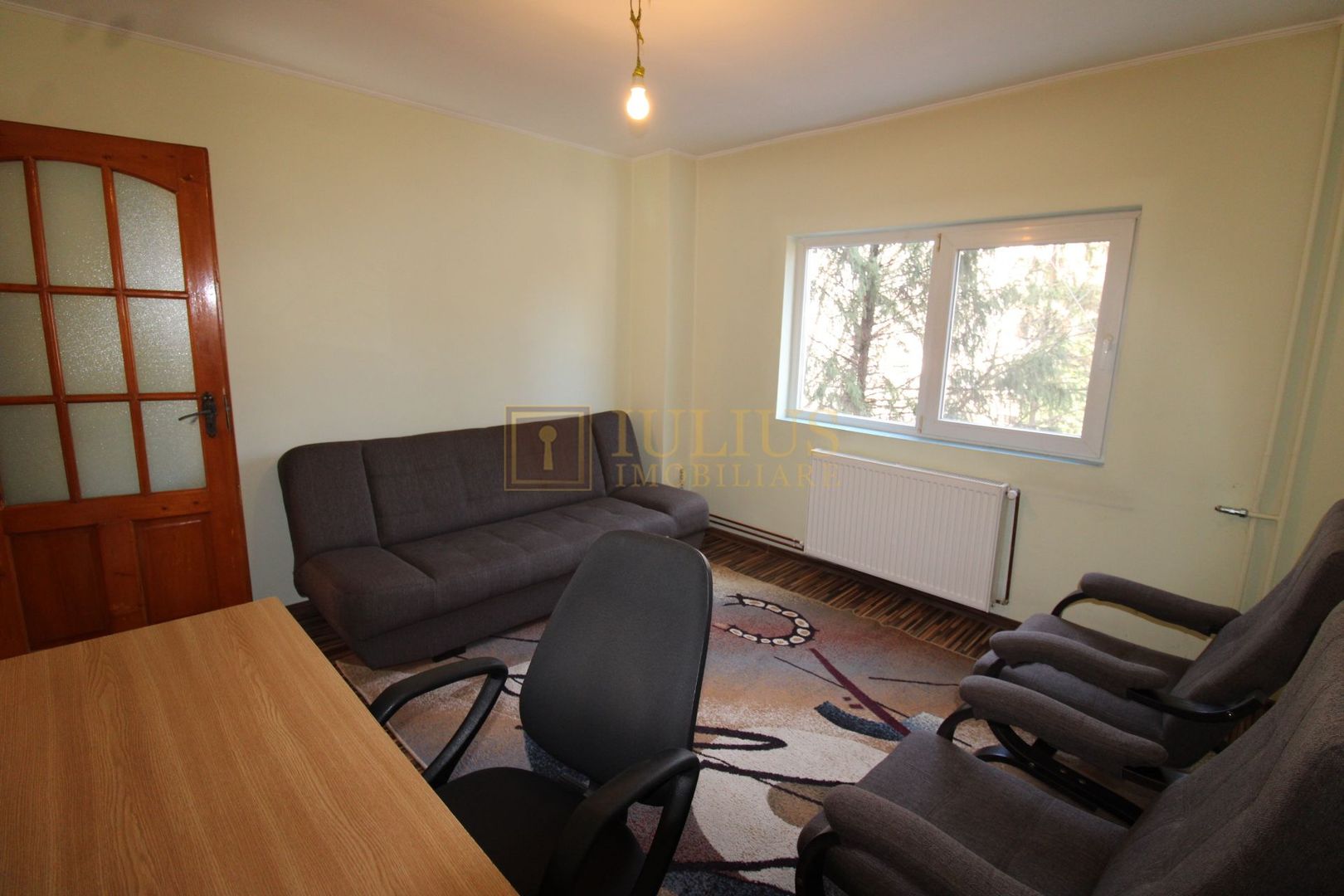 3 camere, centrala proprie, boxa la subsol - Poză 5