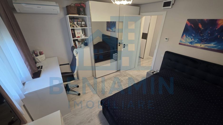 Trei camere decomandat ultra-renovat 2 bai Mcdonalds etaj 2 - Poză 9
