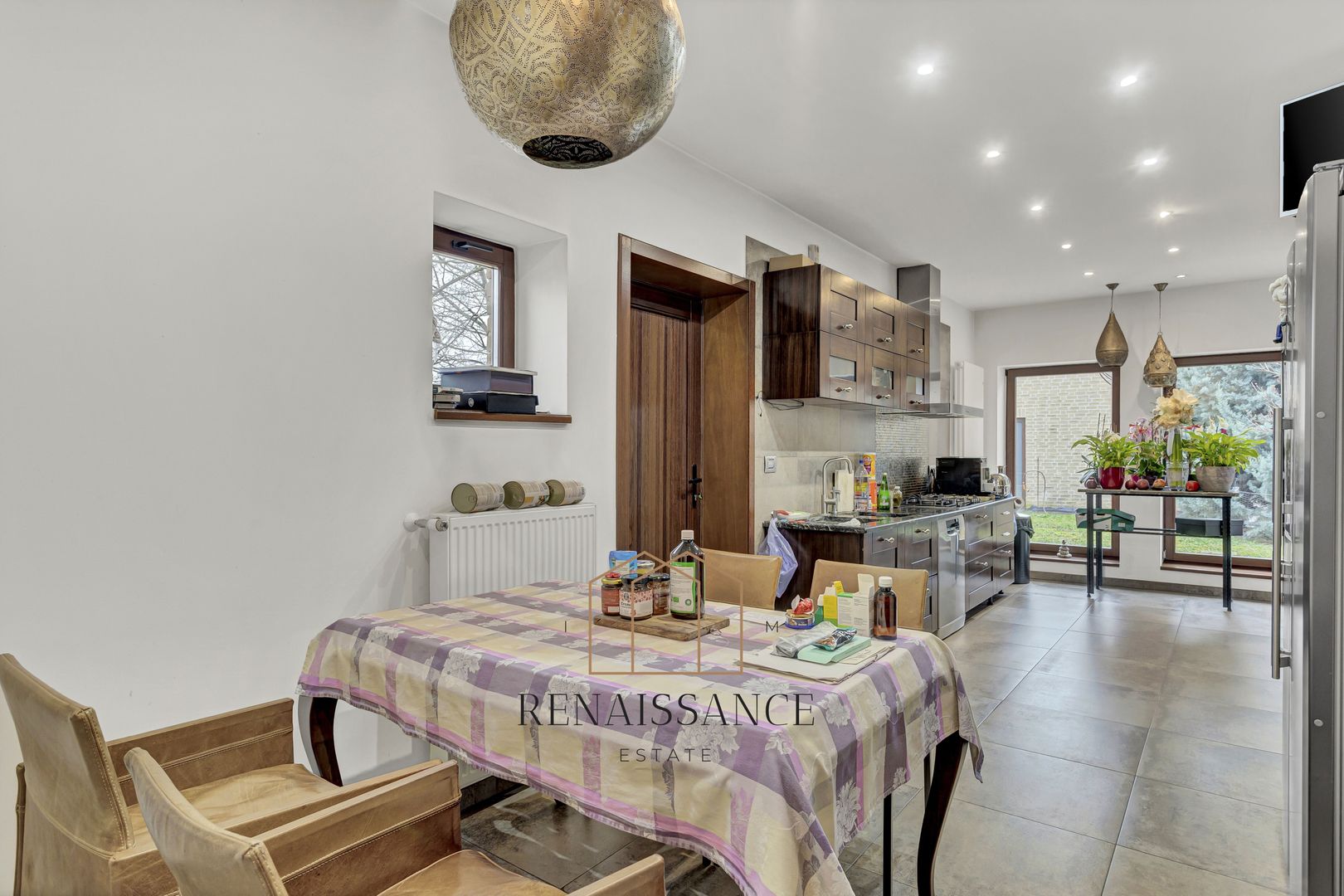 Timisoara Plopi Casa pe Parter cu Piscina | 8 Dormitoare 5 Bai | 3340m - Poză 18