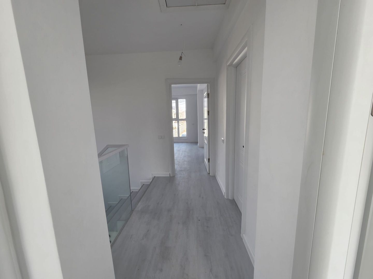 Vila moderna Liddl Tunari, TOATE UTILITATILE, 0% comision - Poză 17