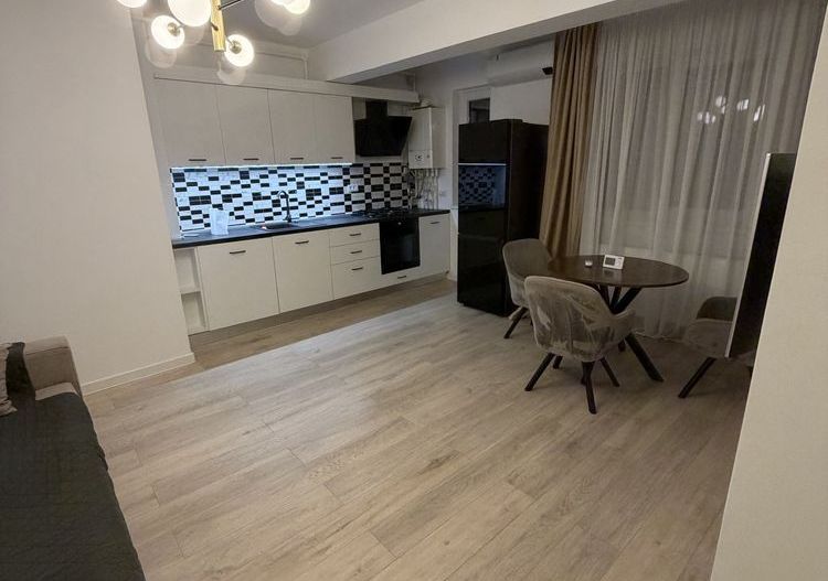 De închiriat apartament 2 camere  Apărătorii Patriei - Poză 2