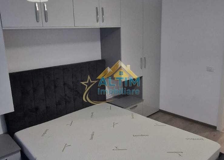 Apartament spațios de închiriat, 3 camere, cartier Tractorul - Poză 4