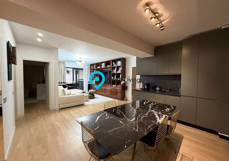 Vand apartament 3 camere upground residance - Poză 8