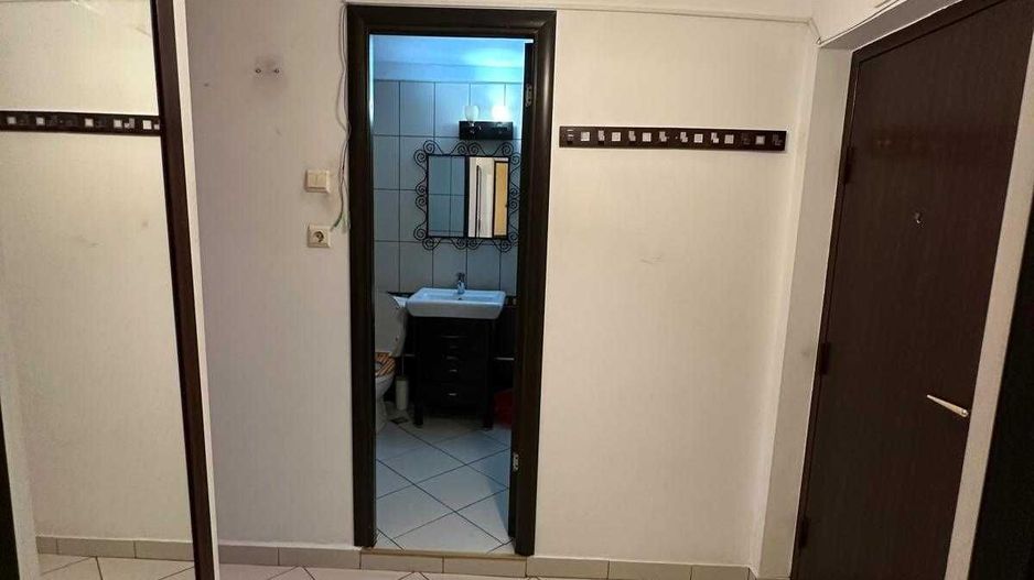 Garsoniera spațioasa – Mihail Sebastian - KAUFLAND - Poză 5