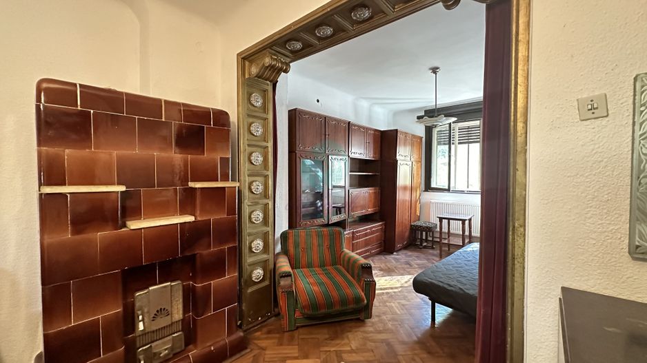 Vila boema in VATRA LUMINOASA - Poză 2