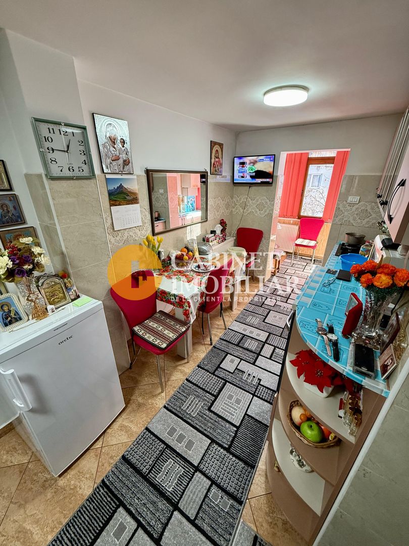 2 Camere Decomandat Renovat - Zona Dacia, Statia Bicaz - Poză 5