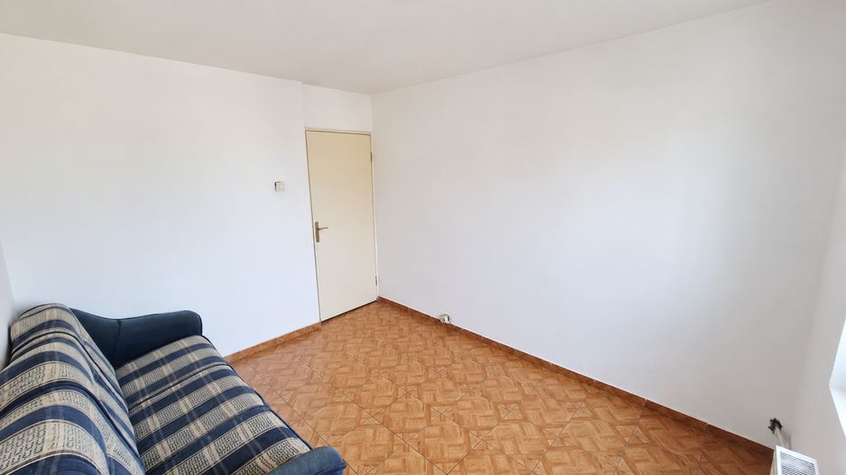 Apartament de vânzare 3 camere decomandat Voluntari - Poză 7