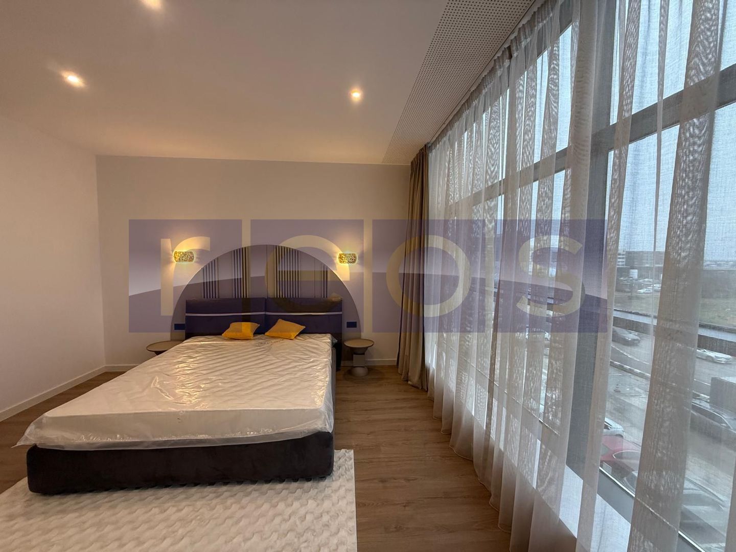 INCHIRIERE 4 CAMERE | ONE NORTH LOFT | MOBILAT SI UTILAT LUX | LOC PARCARE | - Poză 15