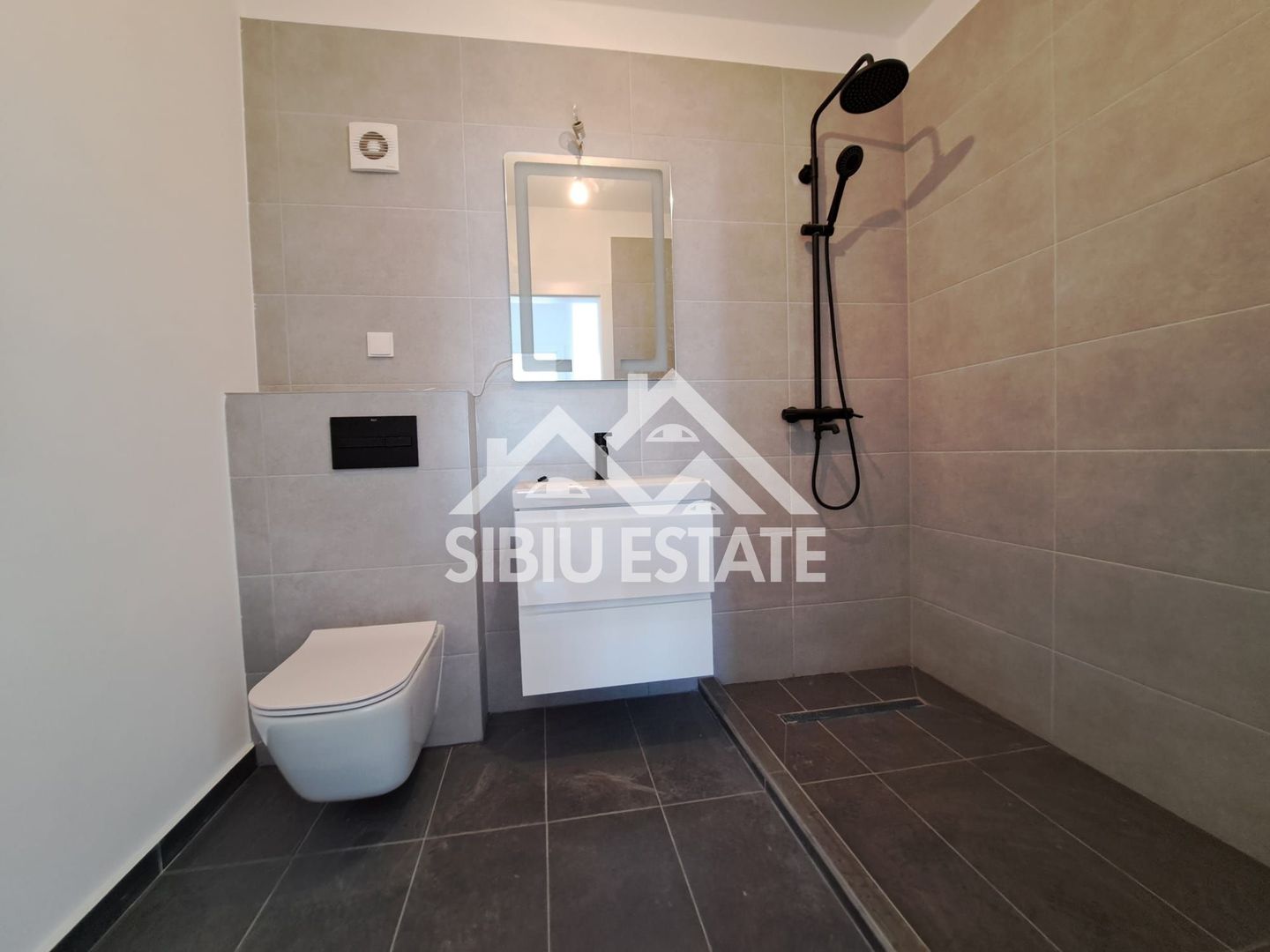 Apartament Sibiu, Stanca 2 bai - Poză 6