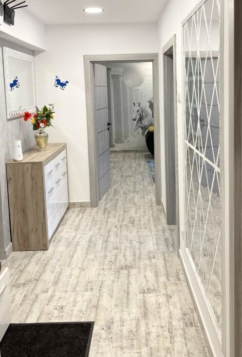 Închiriere apartament modern cu 2 camere zona Unirii Burebista - Poză 8