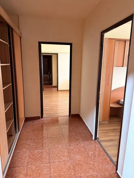 AP. 3 CAMERE CRANGASI, DOG-FRIENDLY, BUCATARIE INCHISA, METROU 5 MIN - Poză 7