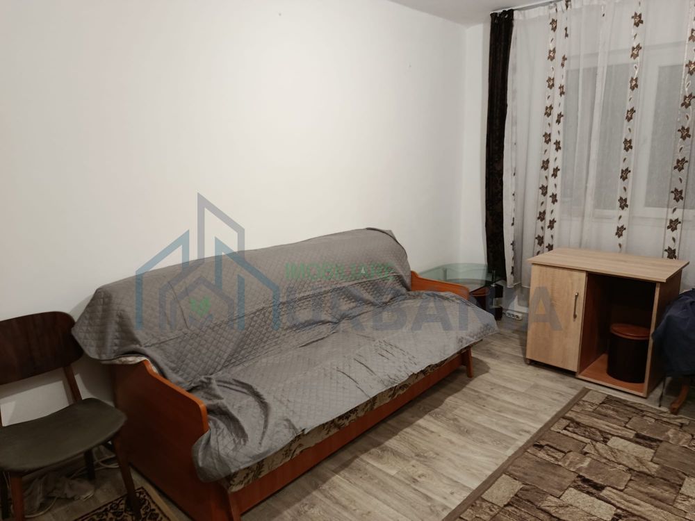 Camera de cămin cu baie - Poză 3