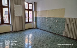 Apartament 3 camere, ultracentral, cladirea Catedralei Catolice - Poză 2