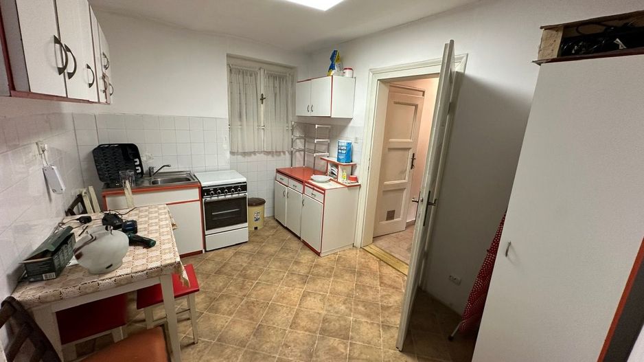 Casa in zona CENTRALA -  Take Ionescu - Poză 30