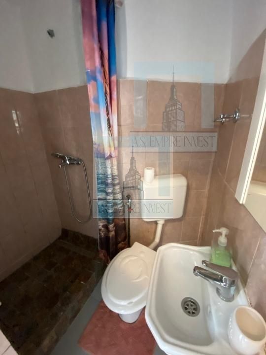 Casa singur in curte - zona Schei CP2392742 - Poză 7