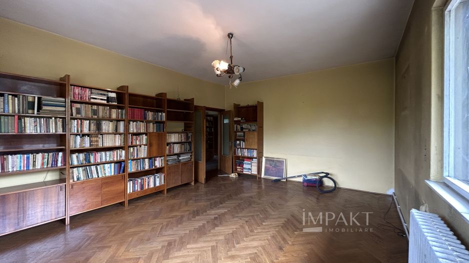 Apartament deosebit in centrul orasului, garaj si suprafata generoasa! - Poză 3