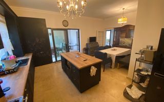 CAsA pe parter formată din 2 corpuri zona Ghiroda - Poză 7