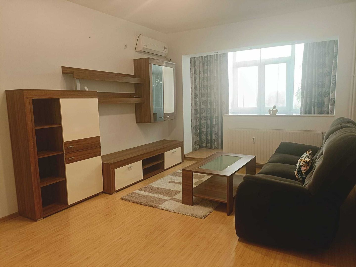 De Inchiriat: Apartament Ultra-Central, la 150m de Metrou Unirii - Poză 2