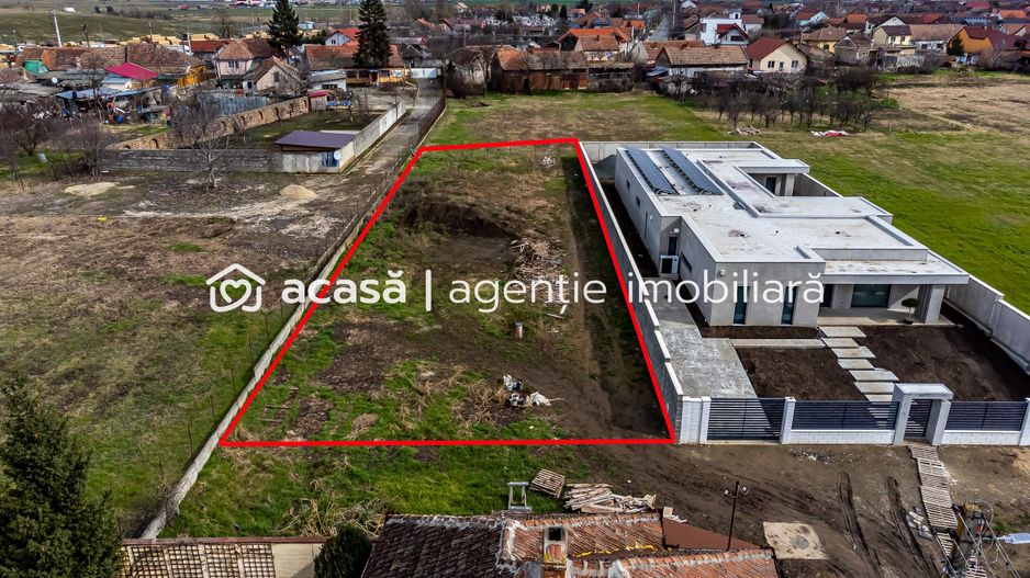 Teren 1100 mp pentru loc de casa  in cartierul Poltura Arad - Poză 1