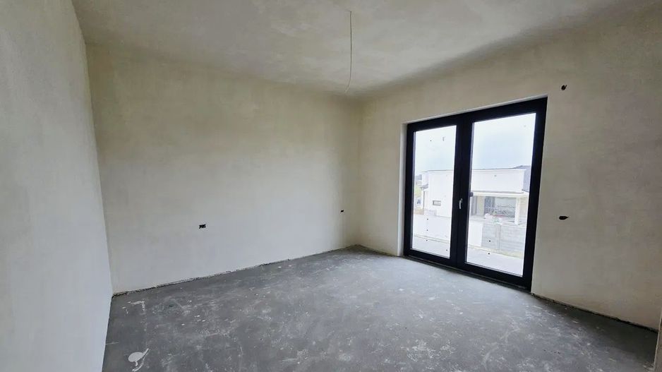 Casǎ de vânzare  P+E Sânmartin Beverly- Hills - Poză 5