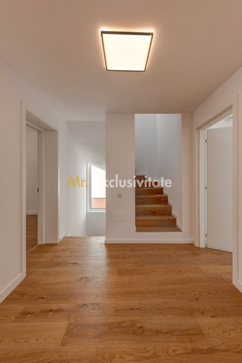 Vila Otopeni central 222mp cu gradina - Poză 9