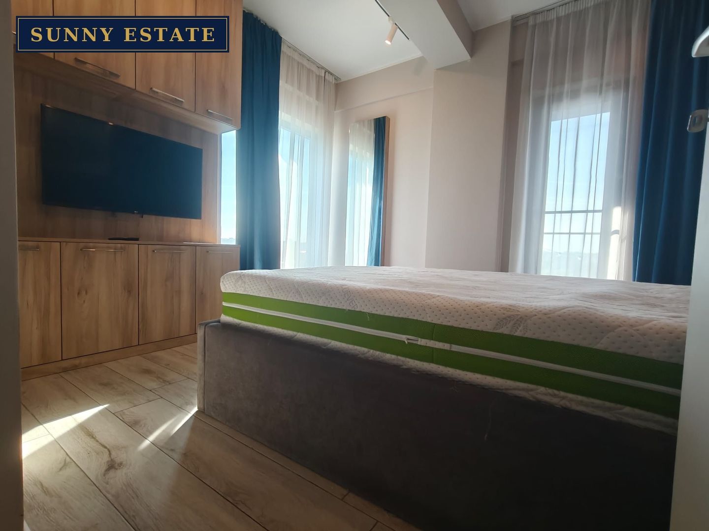 Ap. 2 camere de vânzare, mobilat, etaj 7, zona Delfinariu - Poză 5
