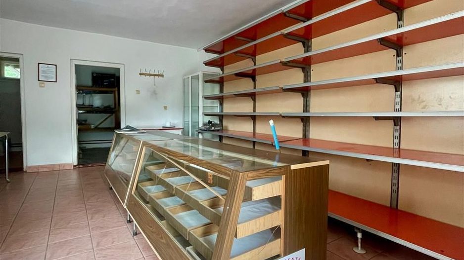 Casa cu teren de 1233 mp la 25 km de Oradea - Poză 6