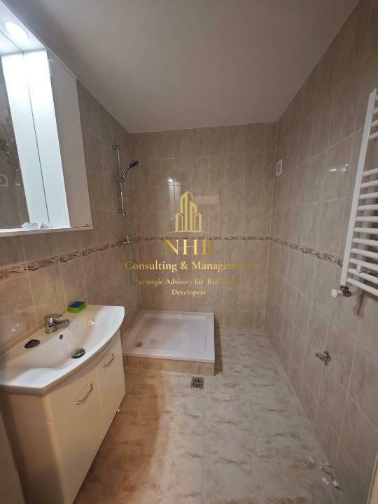 Spatiu Birouri | 3 Camere | Centrala Proprie | Romana - Poză 7