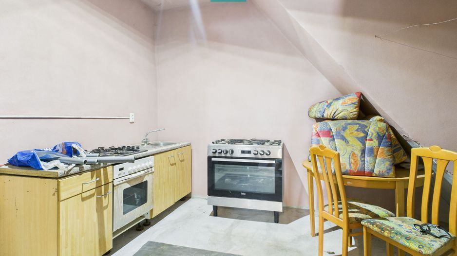 Casă spatioasă și solidă în Pecica - Poză 21