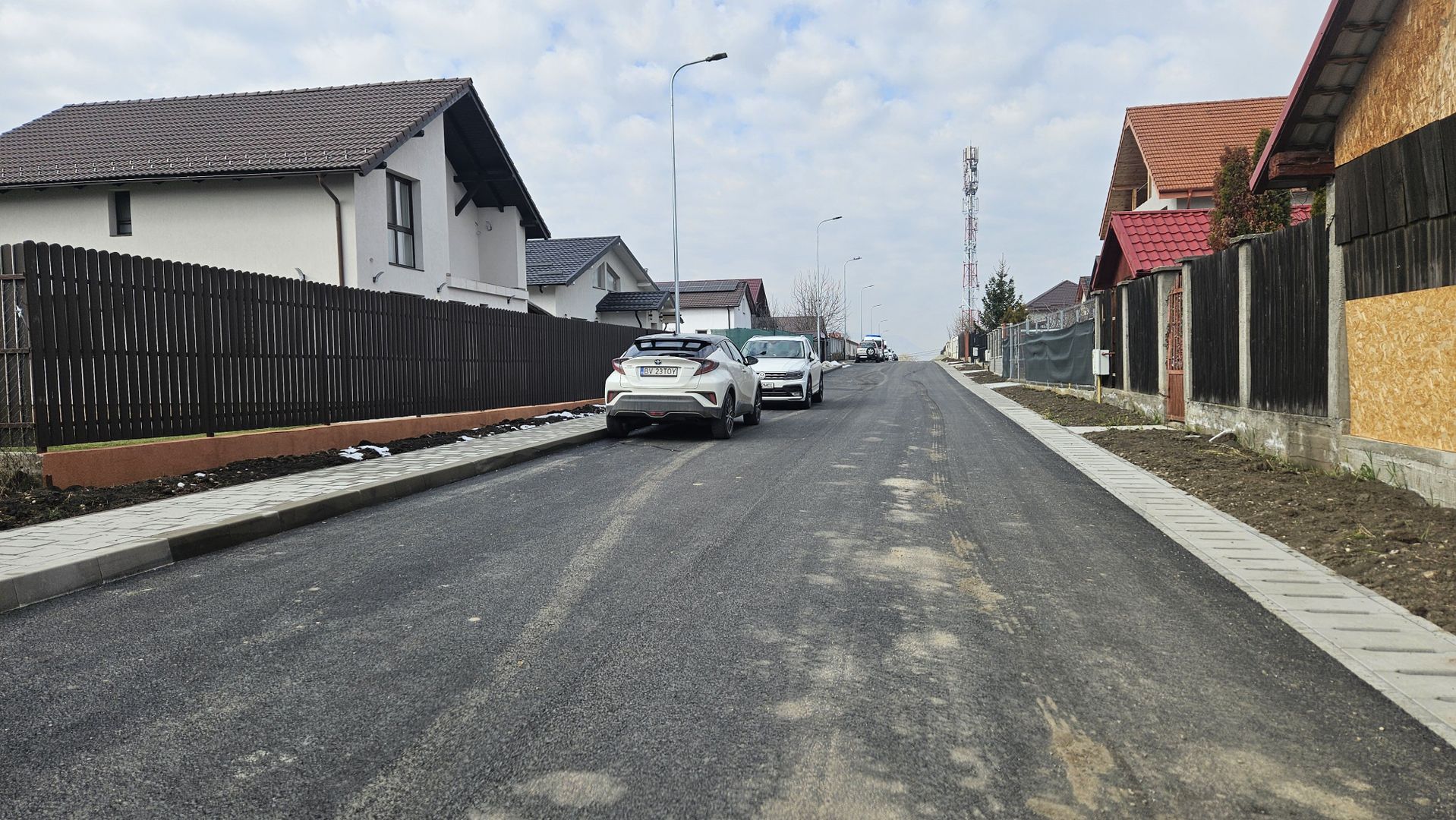 Sanpetru, zona vile noi,toate utilitatile, asfalt, iluminat - Poză 1