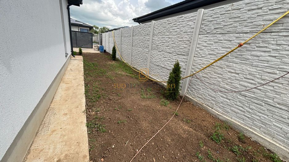 Casa individuala parter, 3 camere, disponibila imediat, teren 370 mp - Poză 18