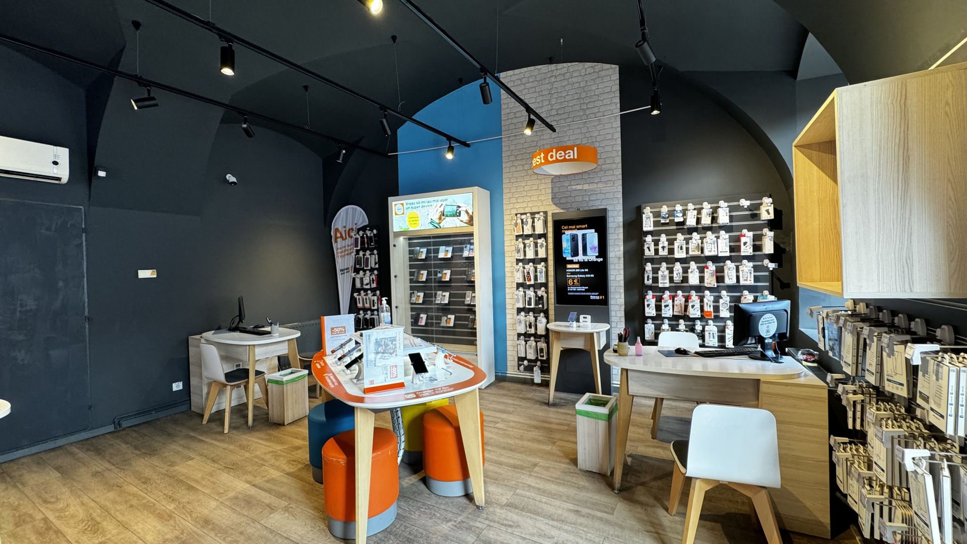 Spatiu Comercial ULTRACENTRAL - Piata Republicii - 119MP - Poză 2