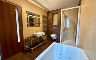 Apartament de 94mp, terasă generoasă, Borhanci - Poză 5