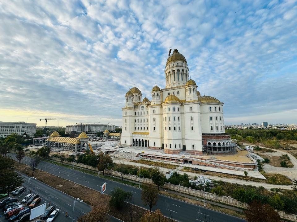 Apartament 3camere 13 septemgrie/Merriott - Poză 1