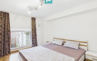 Apartament două camere Bulevardul Revoluției - Poză 3