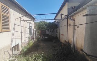 De vânzare casă cu 5 camere, Agnita, str. Horea - Poză 3