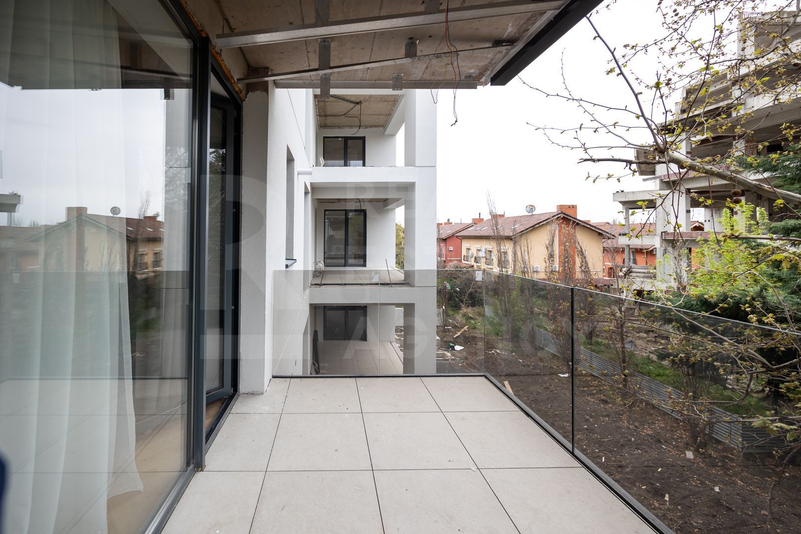 Vânzare, apartament cu 2 camere, zona Voluntari, București - Poză 19