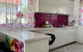 Casă panoramica 210 mp, teren 11 ari – Victoriei, zona Plevnei - Poză 2