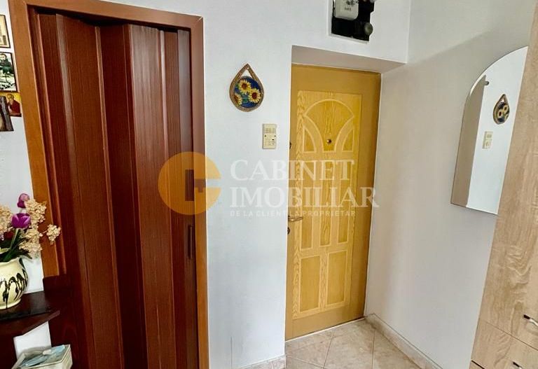 Nicolina 1 Apartament 2 Camere Decomandat  Etaj Intermediar - Poză 5