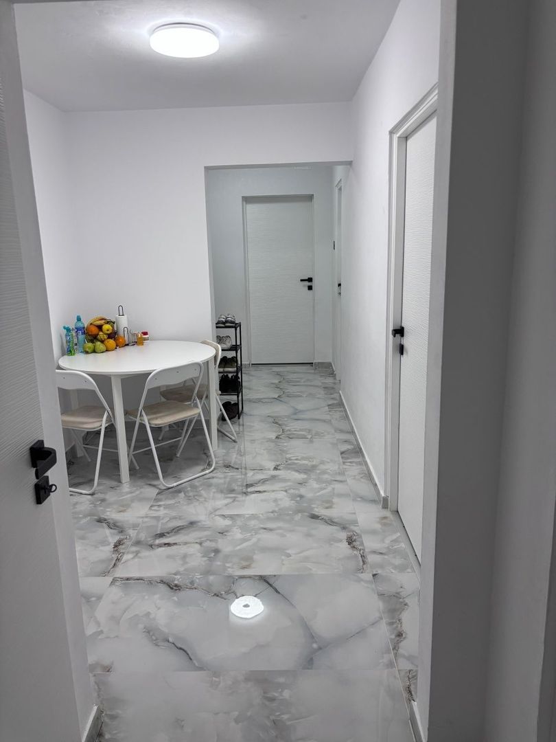 Dambovita | 3 Camere | 2 Bai | Decomandat | Bloc Izolat - Poză 5