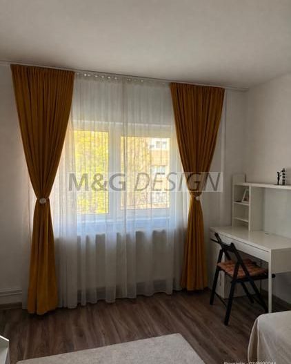 Apartament 3 camere  zona Lipovei  etaj 2 - Poză 2