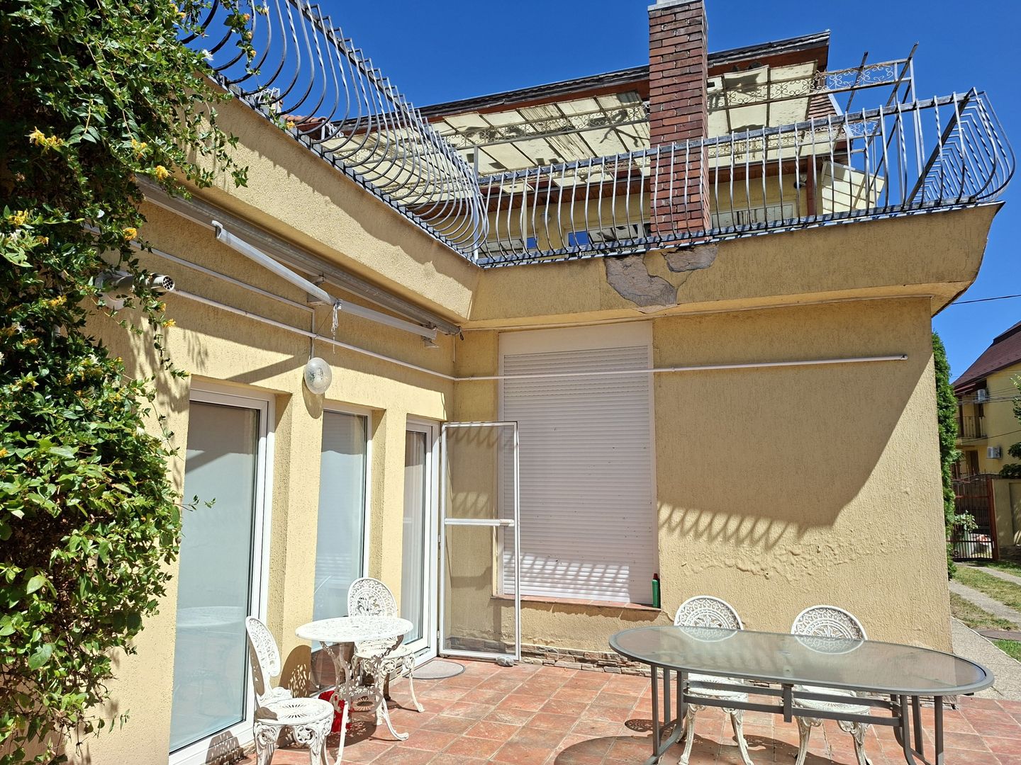 BRASADAS vinde casa P+M 6 cam 227mp teren 11 ari in 14 Mai. - Poză 2