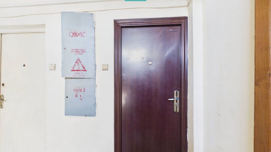 Apartament cu 3 camere, în orașul Sebiș, Arad - Poză 17