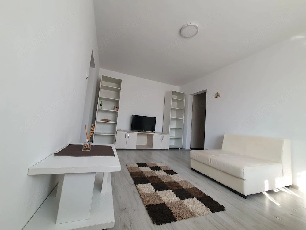 Închiriere Apartament cu 2 camere decomandat, 2 min metrou, parcare, 2 AC - Poză 1