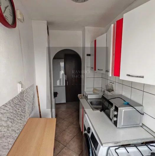 Apartament 2 camere, decomandat, Nitu Vasile/P-ta Sudului, curat - Poză 4