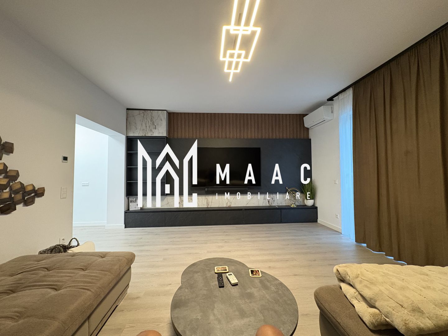 Casa tip duplex I 5 camere I Curte I Zona Calea Poplacii - Poză 2