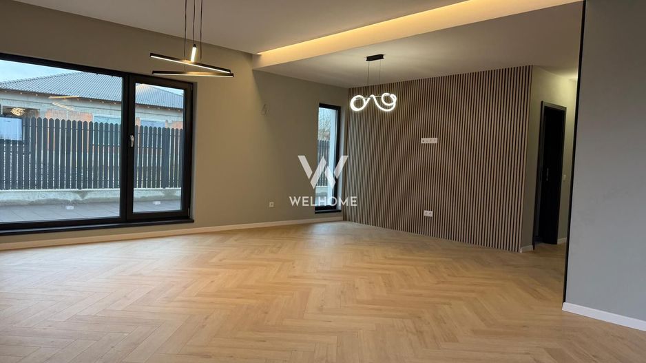 Apartament la Vila, 4 camere si gradina privata - Poză 3